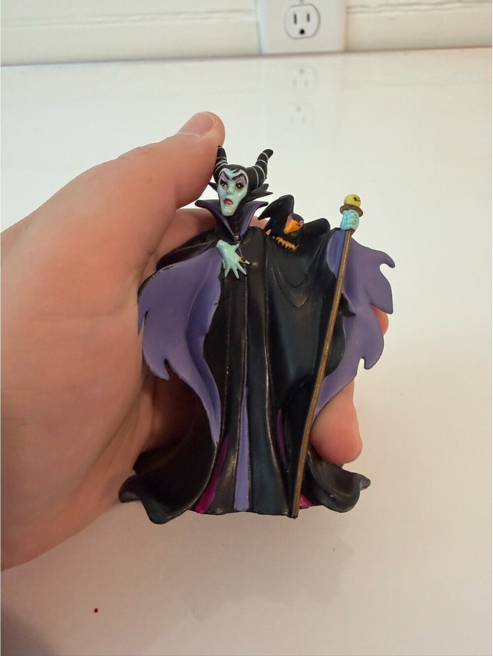 Disney Sleeping Beauty Maleficent Figure 3.5"